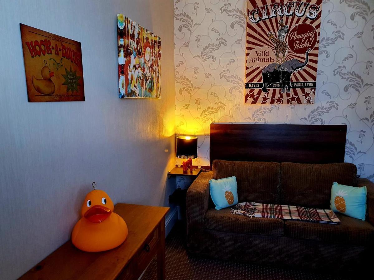 Bed and Breakfast Gabrielles à Blackpool Extérieur photo